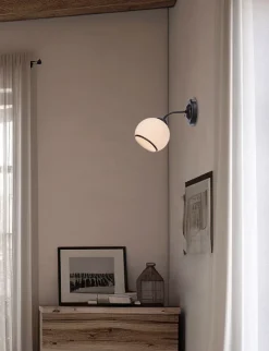 Sklep Kaja Biało-czarny kinkiet, klasyczny kulisty klosz 21-26545 z serii MARINEN | Kaja Oś