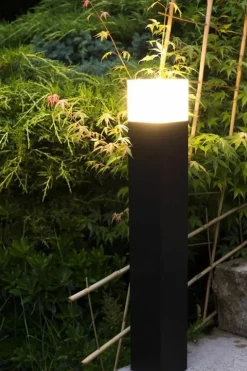 Sklep Kaja Ciemna lampa stojąca, ogrodowa, na E27 CB-830 DG z serii CUBE | Kaja Oświetlenie