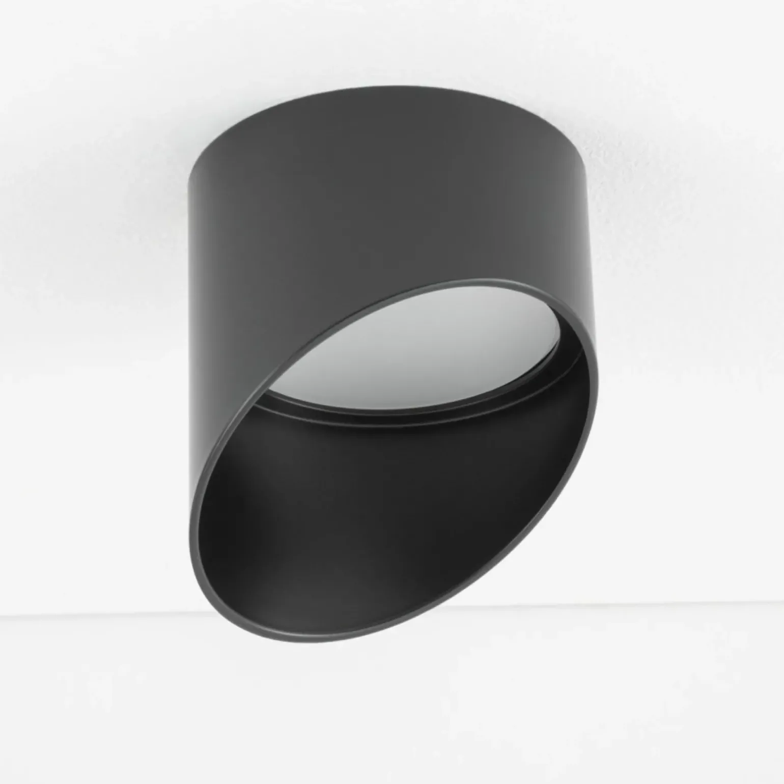 Sklep Kaja Czarna skośna tuba mocowana podtynkowo GX53 10487 HVAR | Kaja