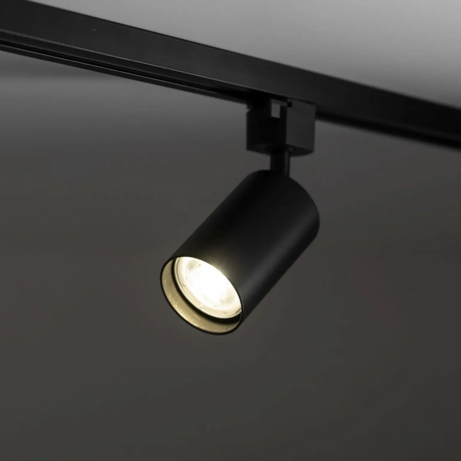 Sklep Kaja Czarny reflektor do szyny jednofazowej TK 6895 TRACER | Kaja