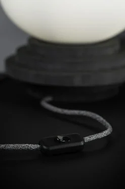 Sklep Kaja Dekoracyjna lampa stołowa na szafkę nocną 108408 z serii AMFI | Kaja