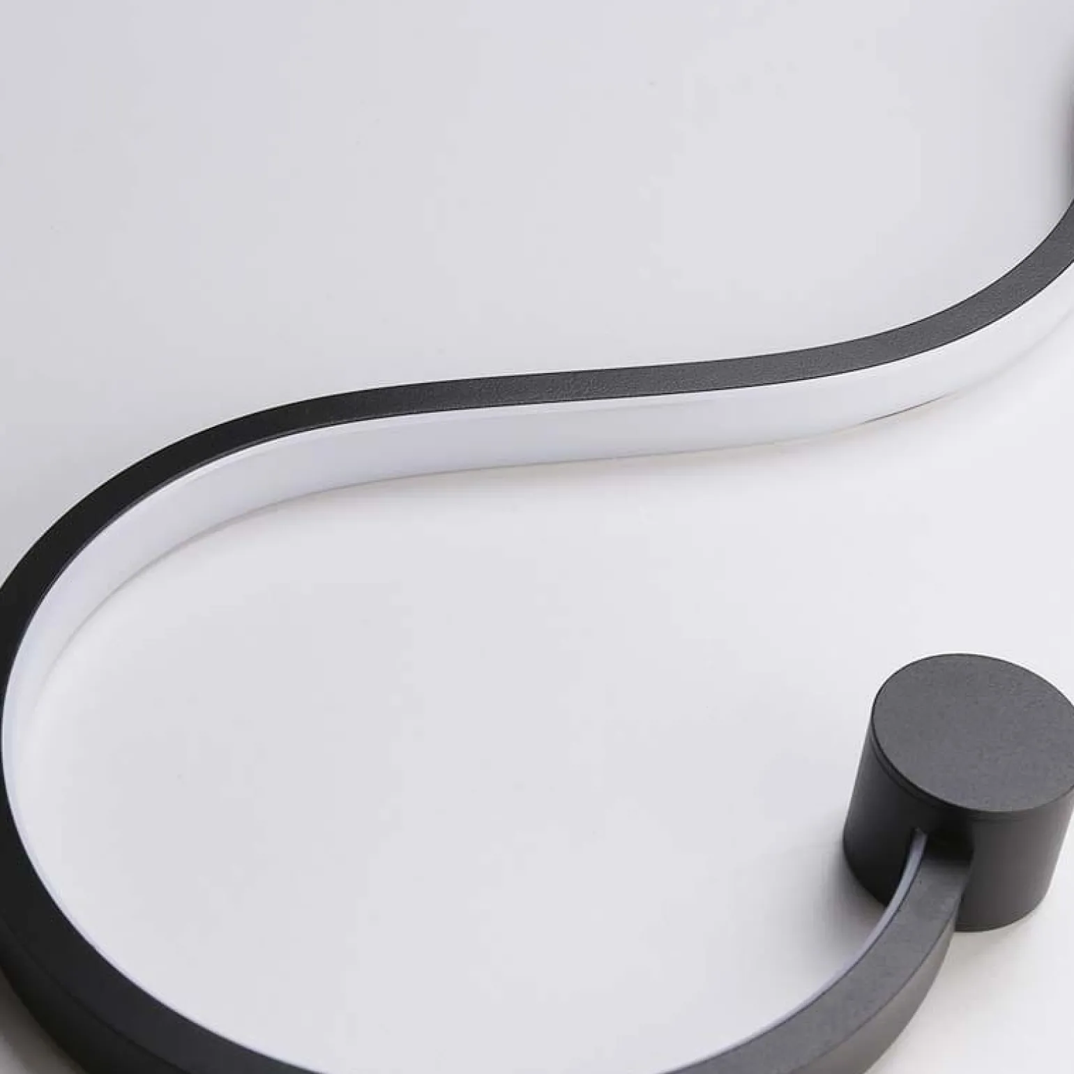 Sklep Kaja Dekoracyjna lampa sufitowa LED ABR-MKL40W LINEA | Kaja Oświetlenie