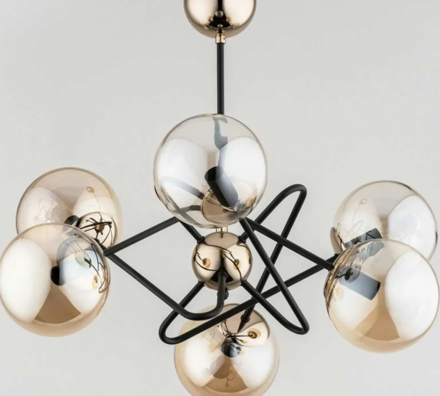 Best Sale Efektowna lampa sufitowa w czerni i złocie AL 63103 | Kaja Żyrandole Nowoczesne