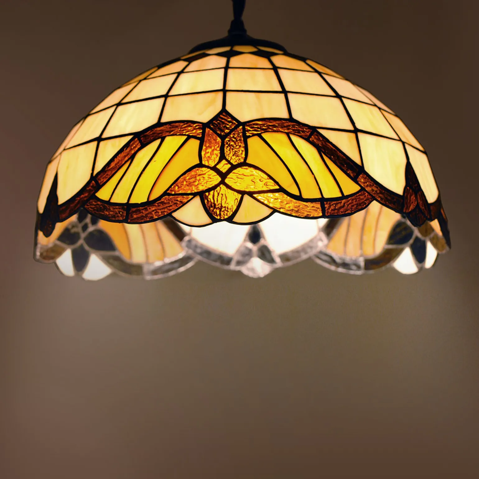 Sklep Kaja Elegancki żyrandol z witrażowym kloszem K-P161122 WITRAŻ | Kaja