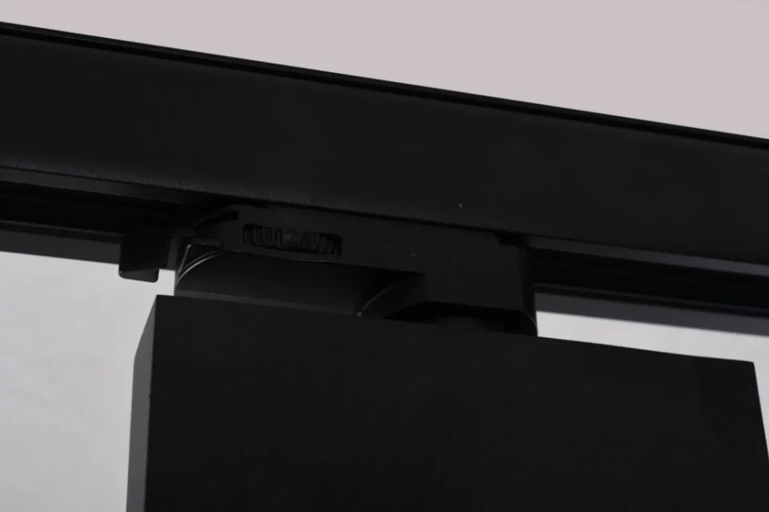 Sklep Kaja Głowica szeroka ruchoma do szyny 3-fazowej AZ3491 LEON | Kaja