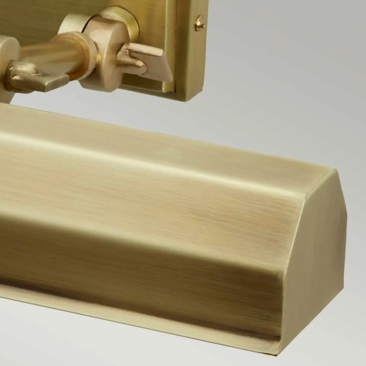 Sklep Kaja Kinkiet obrazowy, postarzany mosiądz CHAWTON-PLM-AB z serii CHAWTON