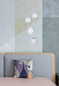 Sklep Kaja Kinkiet z białymi kloszami w kształcie kul K-4058 z serii BA