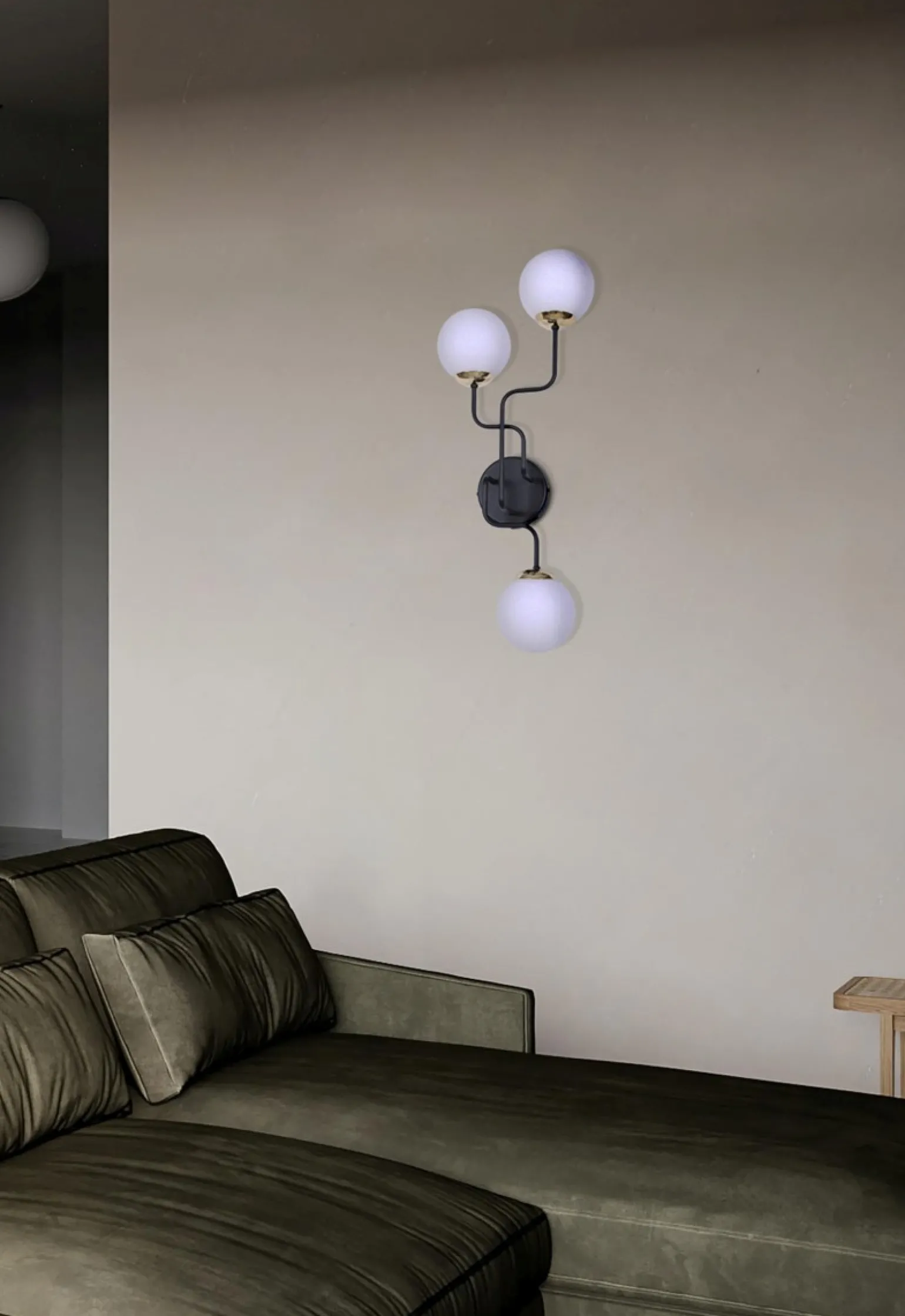 Sklep Kaja Kinkiet z białymi kulistymi kloszami na mały gwint K-4708 serii KA