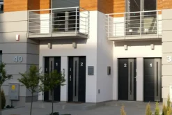 Sklep Kaja Kinkiet zewnątrzny, do oświetlenia wejścia 8002 AL z serii ADELA | Kaja Oświetle