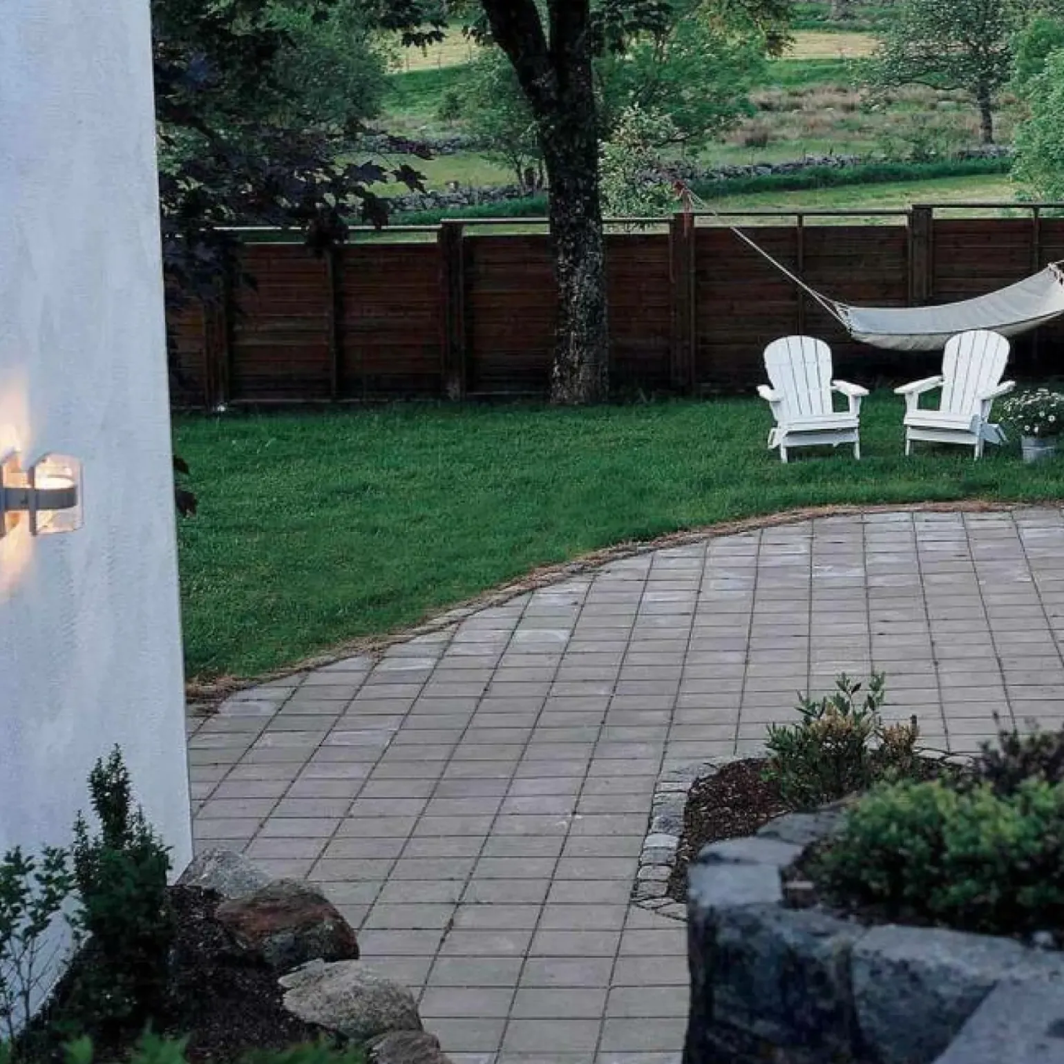 Sklep Kaja Kinkiet zewnętrzny, szczelność IP54 FRIDA-S z serii FRIDA