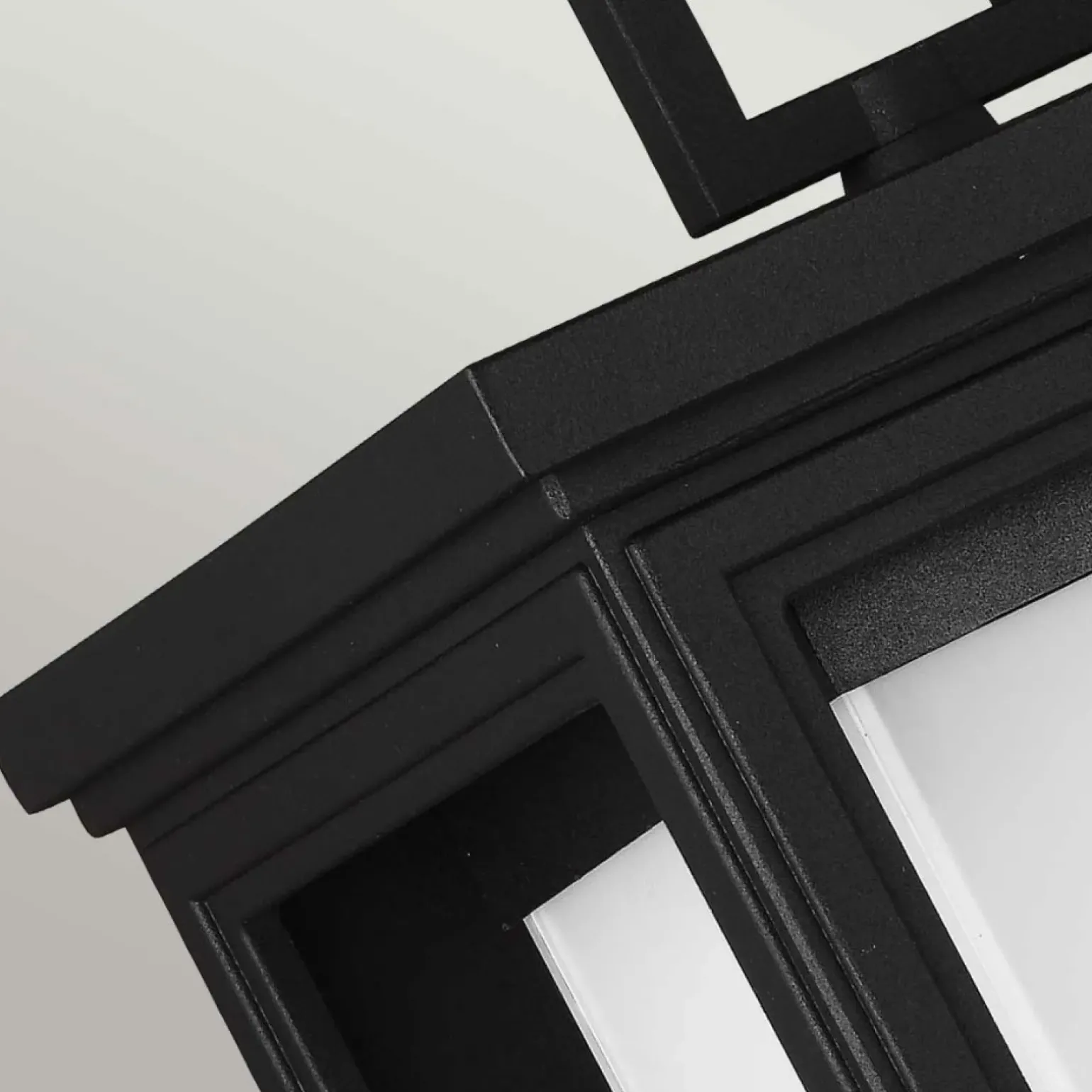 Sklep Kaja Kinkiet zewnętrzny w kolorze czerni FE-ROSCOE-L z serii ROSCOE