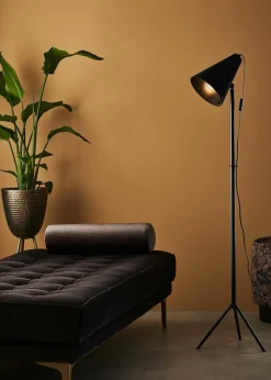 Sklep Kaja Lampa podłogowa z regulacją kąta świecenia 107929 | Kaja Oświetlenie