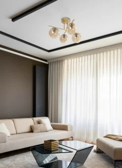 Outlet Lampa sufitowa w kolorze złota z czterema kloszami K-5413 z serii GRAND Żyrandole Nowoczesne