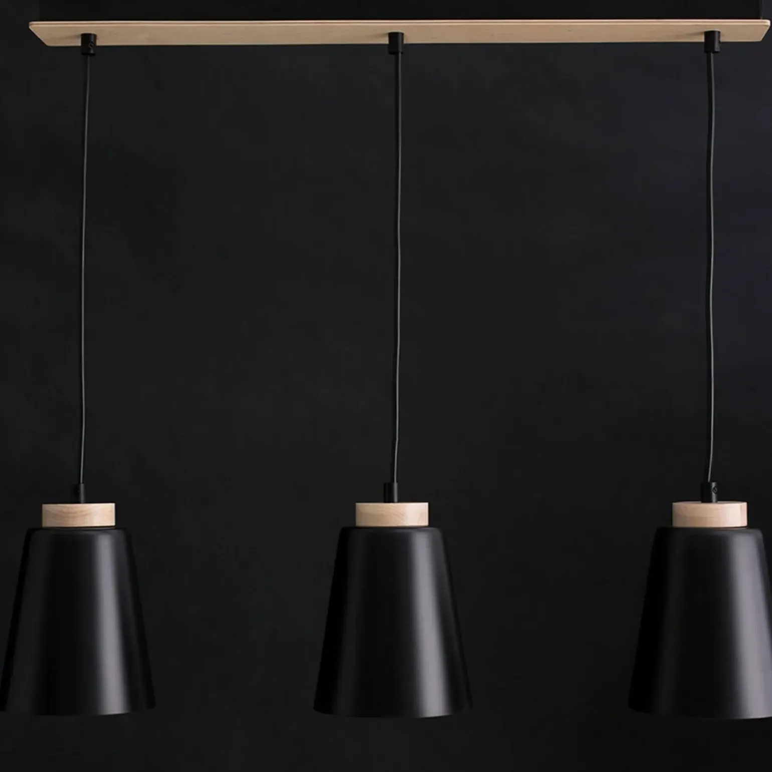 Cheap Lampa wisząca na listwie z drewnianymi detalami 442/3 | Kaja Żyrandole Nowoczesne