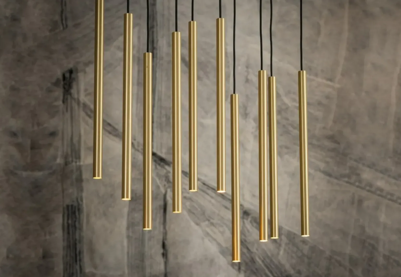 New Lampa wisząca na prostokątnej podsufitce - tuby 8924 | Kaja Żyrandole Nowoczesne