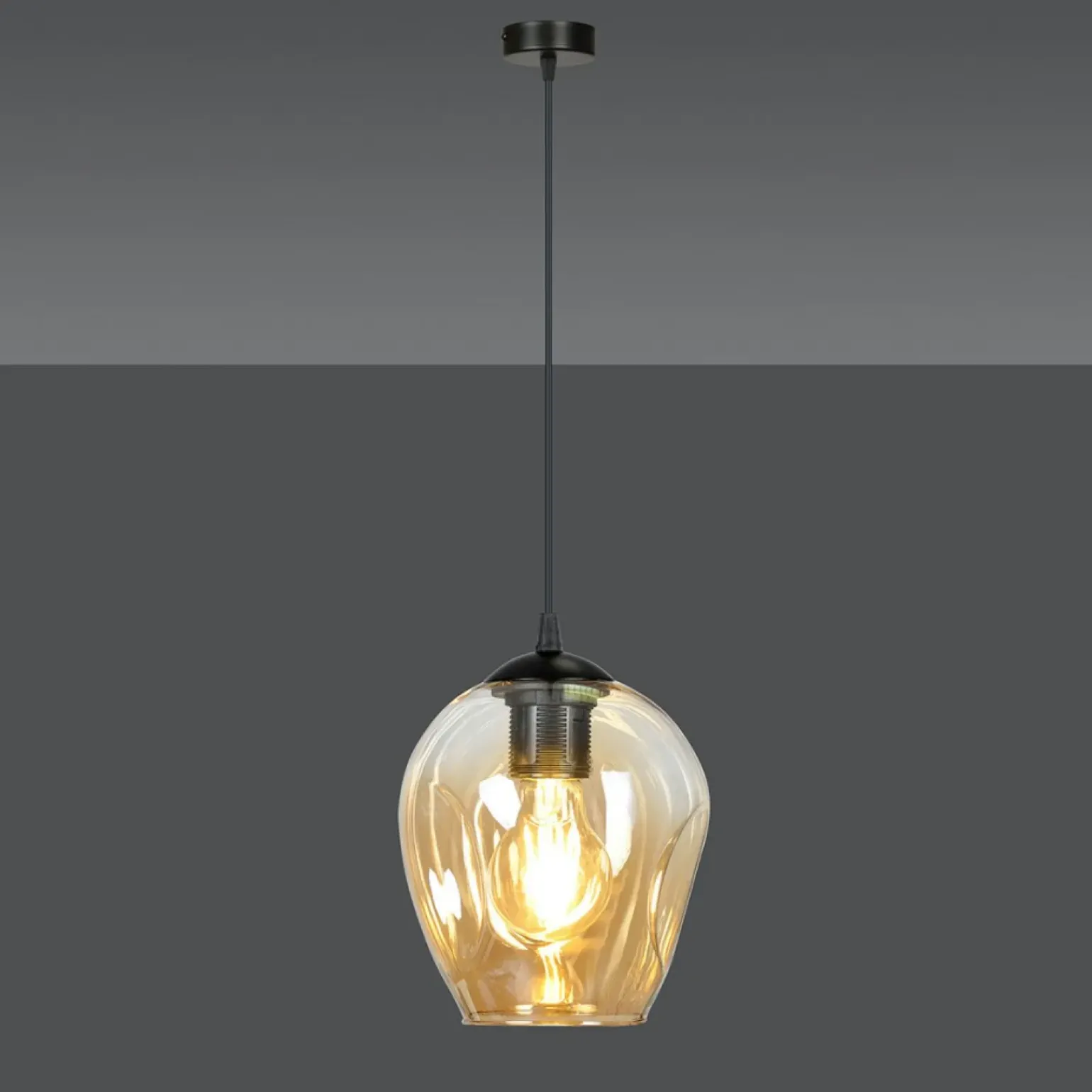 Best Lampa wisząca z bursztynowym kloszem 677/1 ISTAR | Kaja Oświetlenie Żyrandole Nowoczesne