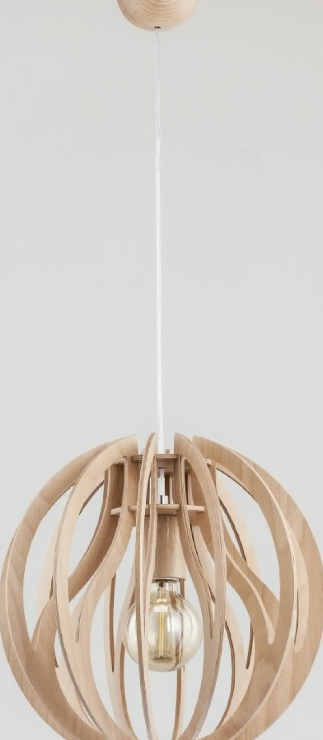 Best Lampa wisząca z drewnianym kulistym kloszem AL 60510 | Kaja Żyrandole Nowoczesne