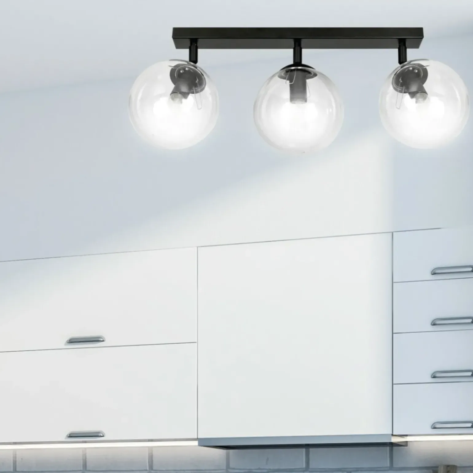 Online Lampa z przezroczystymi kloszami na listwie 776/3 | Kaja Oświetlenie Żyrandole Nowoczesne