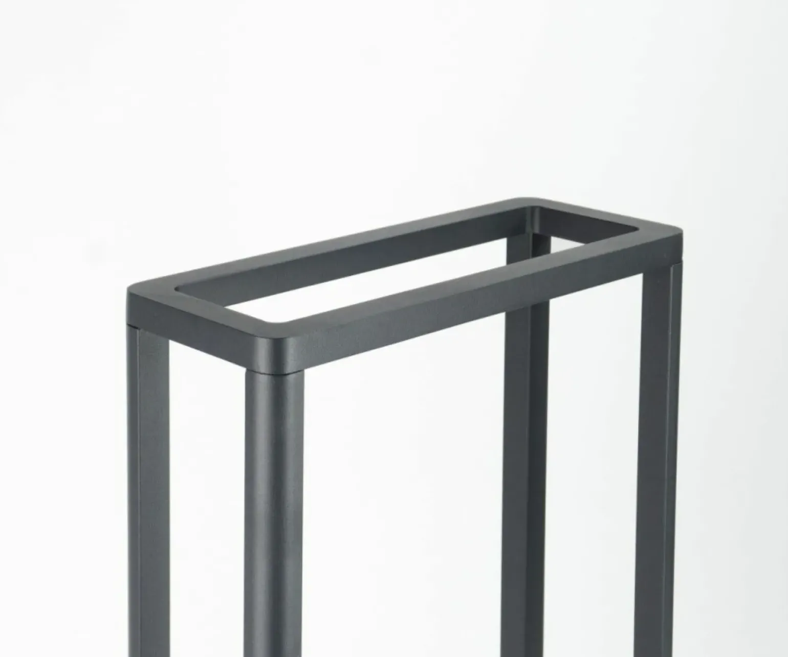 Sklep Kaja Ledowa lampa ogrodowa, kolor ciemny popiel AR-500 z serii ARMA | Kaja Oświetleni