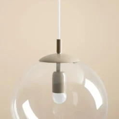 Store Minimalistyczna lampa wisząca do kuchni 562G17 z serii GLOBE | Kaja Żyrandole Nowoczesne
