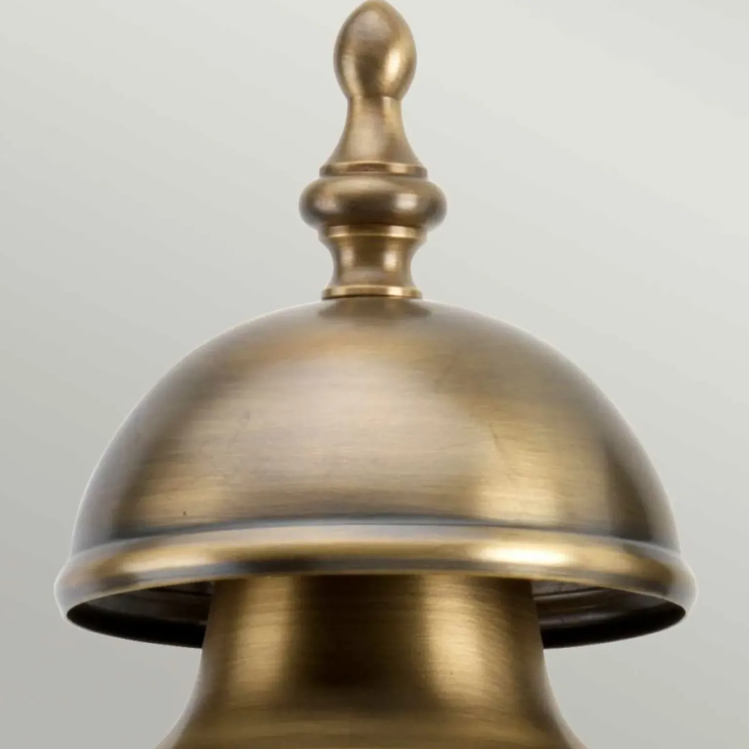 Sklep Kaja Mosiężna lampa elewacyjna DOWNING-STREET z serii DOWNING STREET