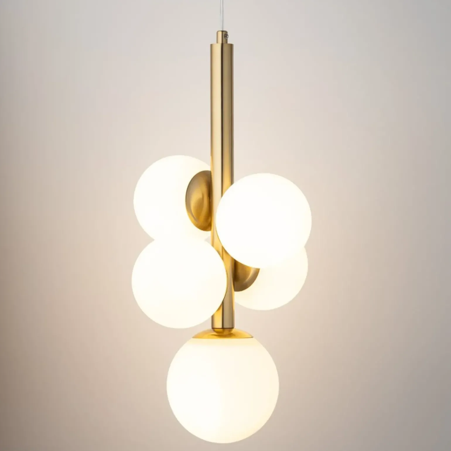 Best Sale Niebanalna lampa wisząca w kolorze złota SIG 40786 z serii PERLA LUX Żyrandole Nowoczesne