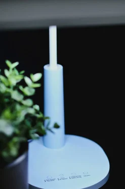 Dzieci Sklep Kaja Niebieska lampka biurkowa, wbudowany LED K-BL1521 seria MILO