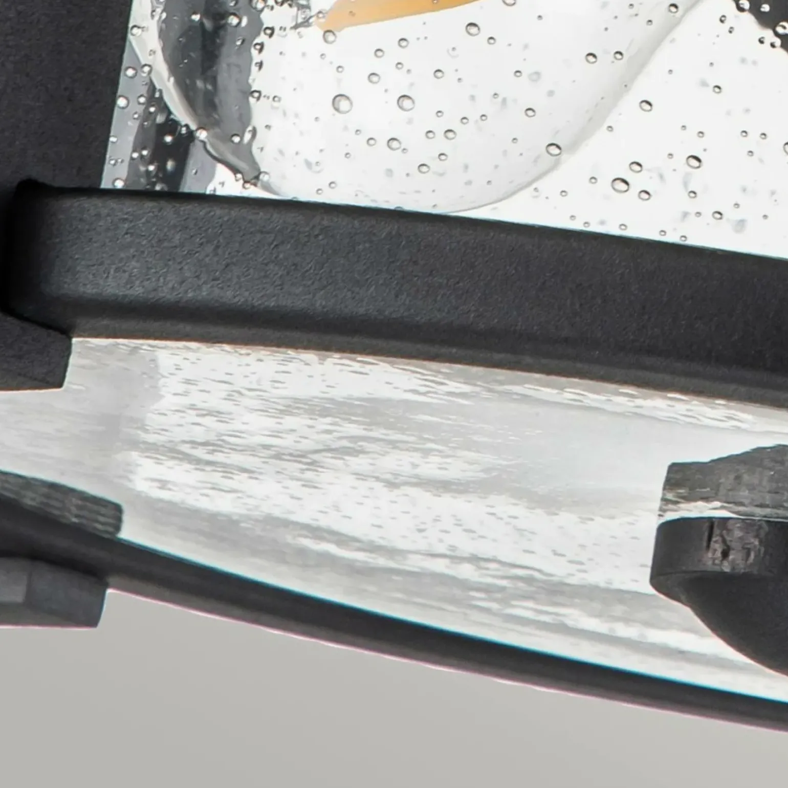 Sklep Kaja Plafon z bąbelkami powietrza FE-MERRILL-F-BLK z serii MERRILL