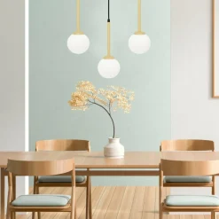 Sale Potrójna, złota lampa wisząca z białymi kloszami MLP4821 z serii PARMA | Kaja Oś Żyrandole Nowoczesne