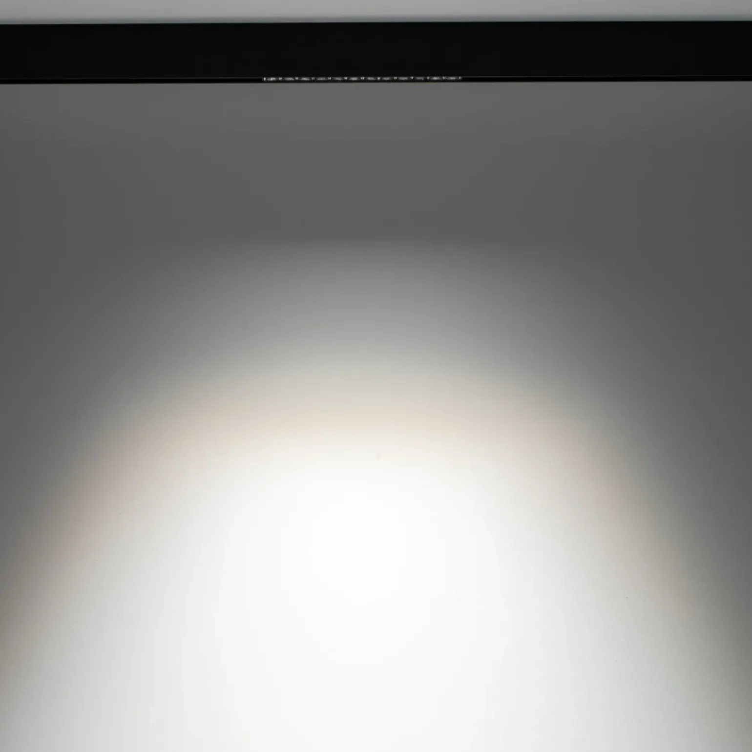 Sklep Kaja Prosty reflektor do szyny magnetycznej 1F 10644 LVM FOCUS LED | Kaja