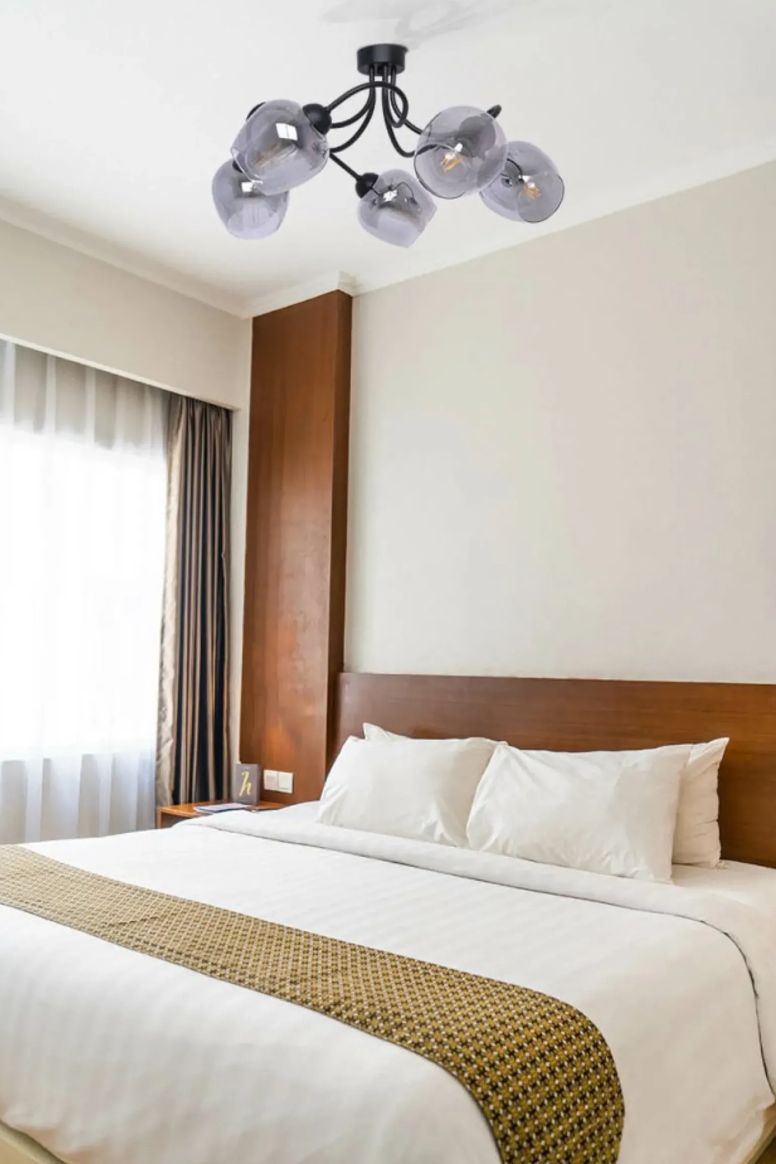 New Stylowa lampa sufitowa z pięcioma kloszami K-5196 z serii SARA | Kaja Żyrandole Nowoczesne