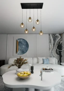 Best Stylowa lampa wisząca na listwie w kolorze miodu 713/6 | Kaja Żyrandole Nowoczesne