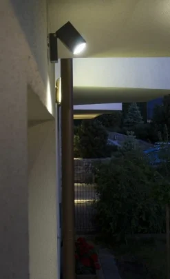 Sklep Kaja Wyjątkowy kinkiet z ruchomą głowicą, IP44 5005 DG z serii MINI | Kaja Oświetleni