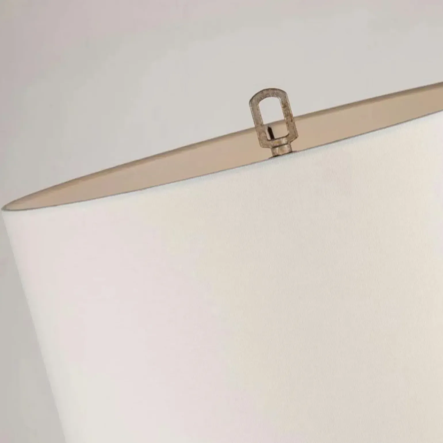 Sklep Kaja Wymyślna lampa nocna z abażurem GN-LEMURIA-TL z serii LEMURIA