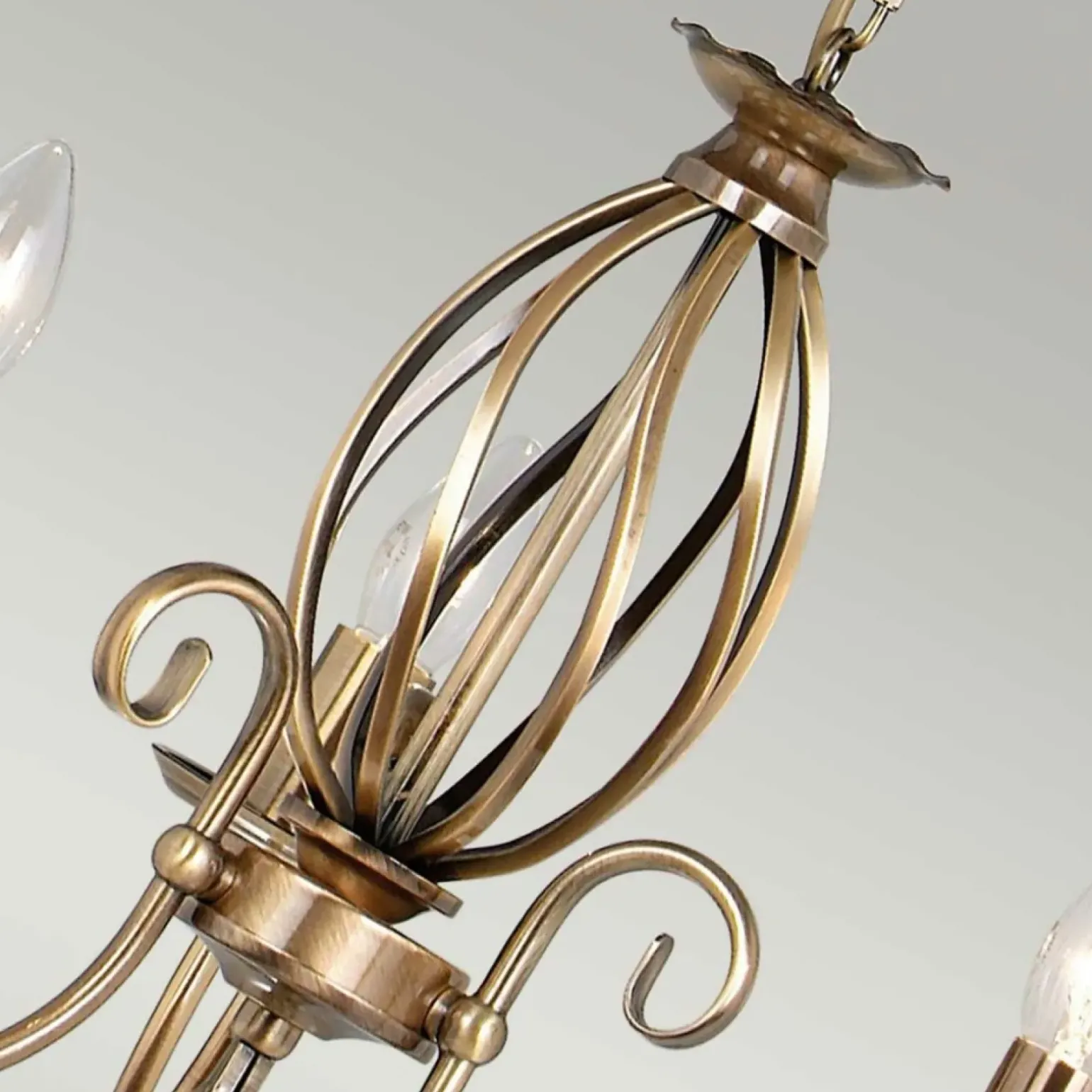 Sklep Kaja Wytworna lampa wisząca do jadalni ART3-AGD-BRASS z serii ARTISAN