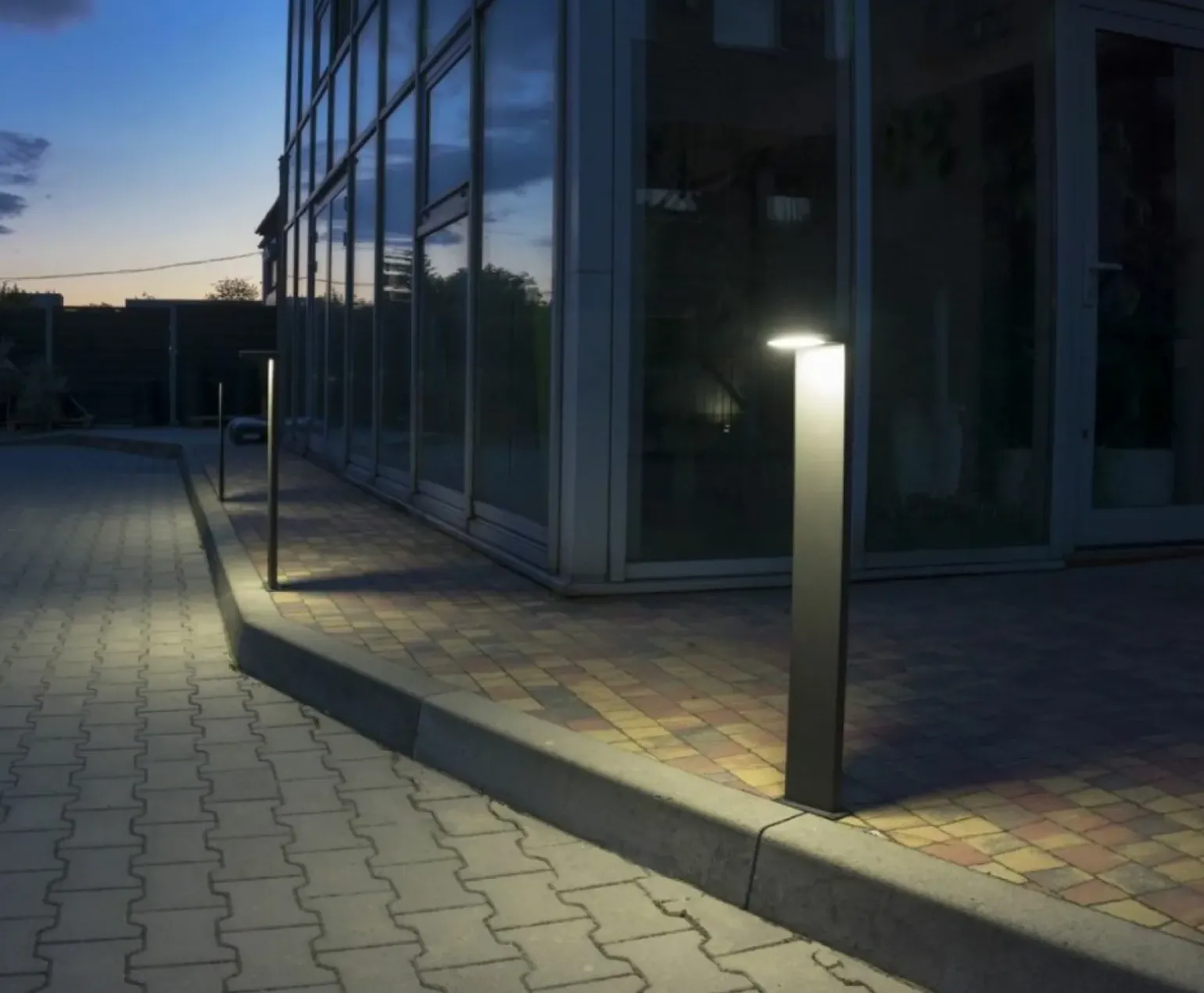 Sklep Kaja Zewnętrzny kinkiet elewacyjny, ledowy KR-K100 z serii KARO | Kaja Oświetlenie